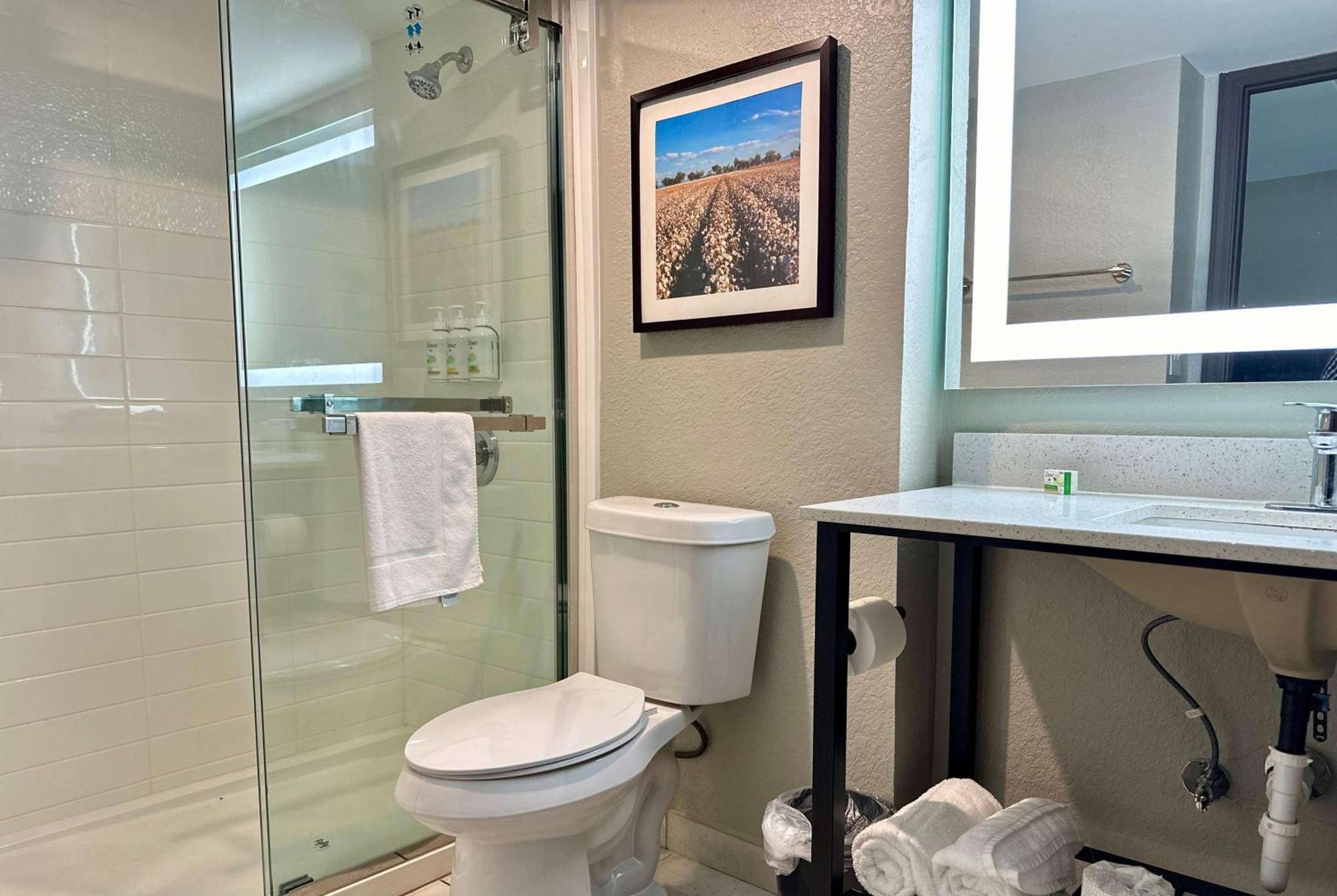 La Quinta Inn By Wyndham Huntsville Research Park מראה חיצוני תמונה